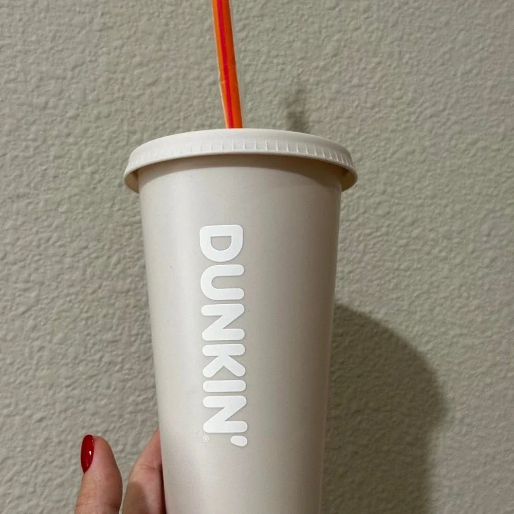 Parke Cup collab con Dunkin